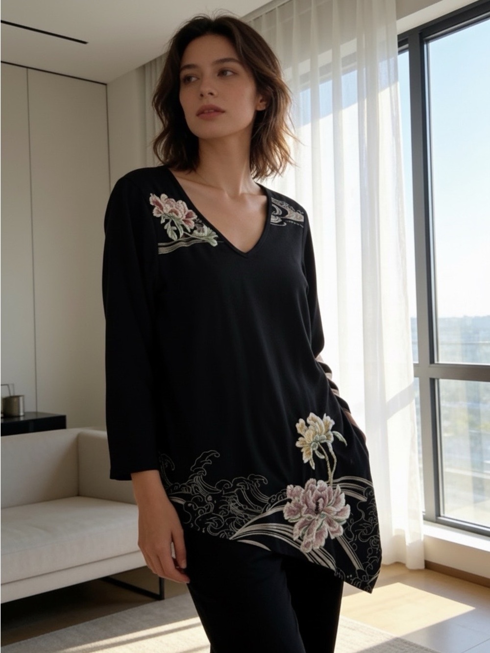 LA Blend Vintage black rose embroidered,wave accent tunic,elegant V-neck